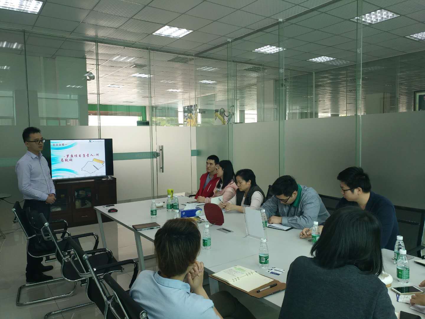 祝贺罗庚机器人签约顺景乐鱼·网站官网-乐鱼online（中国）